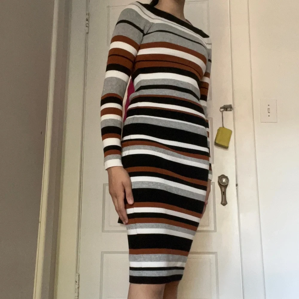Karen millen NWOT not sold anymore women size xs - Picture 5 of 7